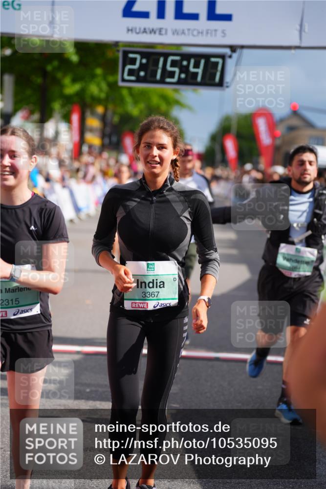 20.09.2026 - PSD Bank Halbmarathon LAZAROV Photography http://msf.ph/oto/10535095 20.09.2026 12:15:47 Ziel 1084, 1132, 1357, 2315, 3010, 3011, 3101, 3202, 3367 meine-sportfotos.de