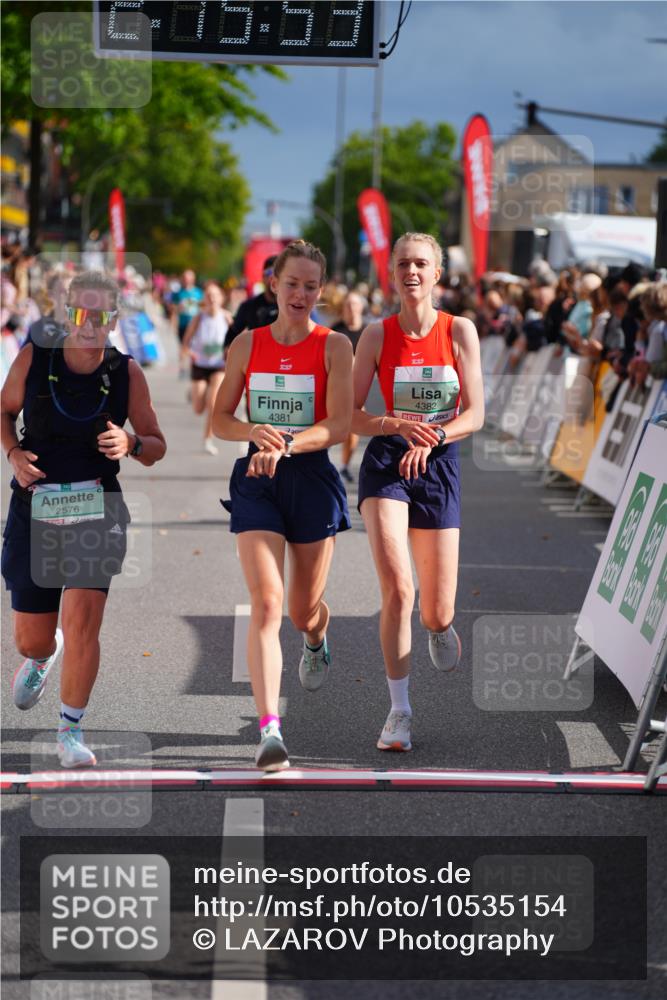 20.09.2026 - PSD Bank Halbmarathon LAZAROV Photography http://msf.ph/oto/10535154 20.09.2026 12:15:53 Ziel 1084, 1132, 2315, 2316, 2576, 3101, 3202, 3367, 4381, 4382, 4548 meine-sportfotos.de