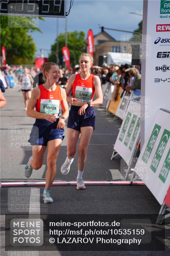 20.09.2026 - PSD Bank Halbmarathon LAZAROV Photography http://msf.ph/oto/10535159 20.09.2026 12:15:53 Ziel 1084, 1132, 2315, 2316, 2576, 3101, 3202, 3367, 4381, 4382, 4548 meine-sportfotos.de