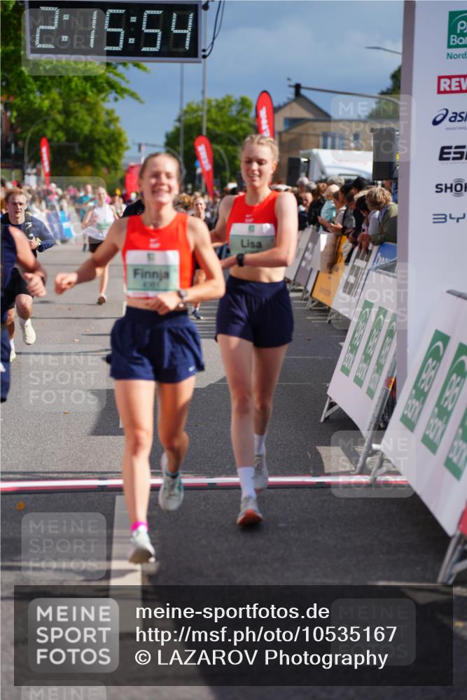 20.09.2026 - PSD Bank Halbmarathon LAZAROV Photography http://msf.ph/oto/10535167 20.09.2026 12:15:54 Ziel 1084, 1201, 2316, 2576, 3101, 3202, 4381, 4382, 4548, 4606 meine-sportfotos.de