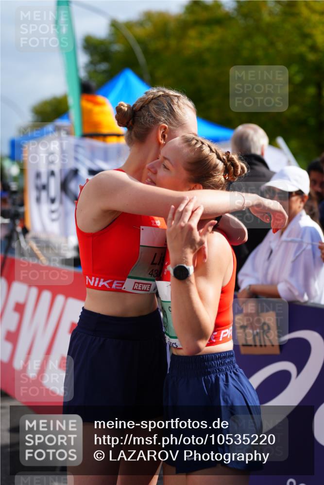 20.09.2026 - PSD Bank Halbmarathon LAZAROV Photography http://msf.ph/oto/10535220 20.09.2026 12:16:00 Ziel 1201, 2316, 2576, 4381, 4382, 4548, 4606 meine-sportfotos.de