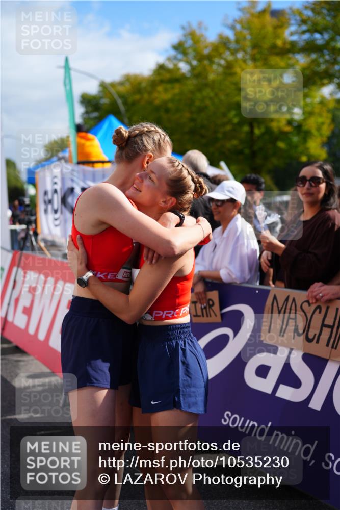 20.09.2026 - PSD Bank Halbmarathon LAZAROV Photography http://msf.ph/oto/10535230 20.09.2026 12:16:00 Ziel 1201, 2316, 2576, 4381, 4382, 4548, 4606 meine-sportfotos.de