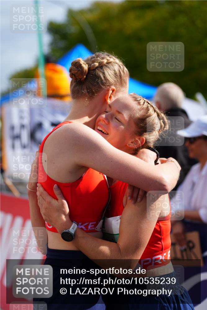 20.09.2026 - PSD Bank Halbmarathon LAZAROV Photography http://msf.ph/oto/10535239 20.09.2026 12:16:01 Ziel 1201, 2316, 2576, 4381, 4382, 4548, 4606 meine-sportfotos.de