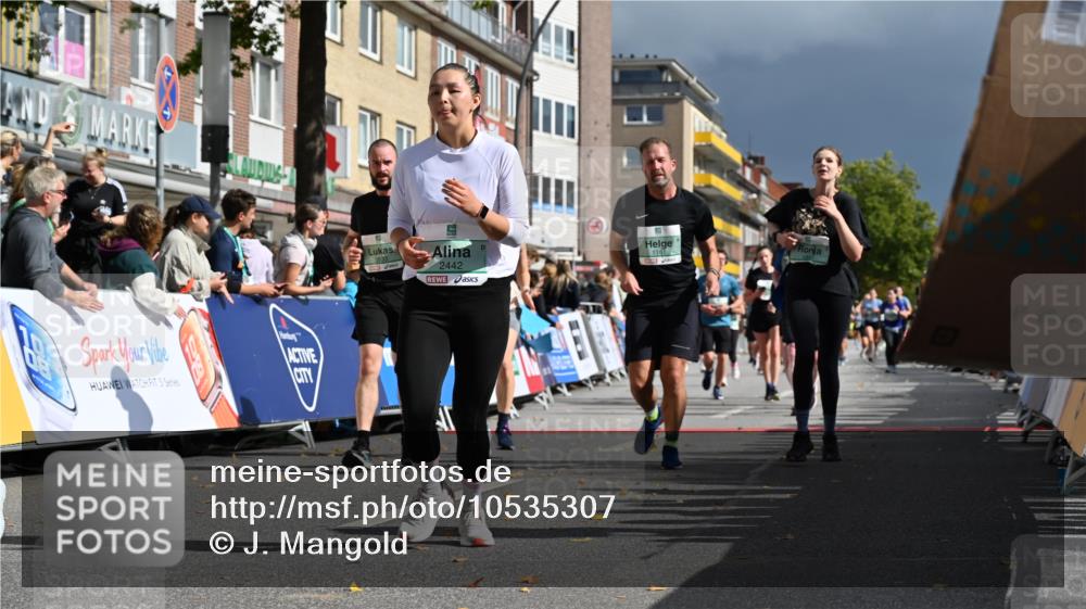 20.09.2026 - PSD Bank Halbmarathon J. Mangold http://msf.ph/oto/10535307 20.09.2026 12:24:28 Ziel 1009, 1161, 1439, 1644, 1688, 1768, 1857, 2083, 2167, 2289, 2442, 3419, 3453, 3533, 4077, 4332, 4713 meine-sportfotos.de