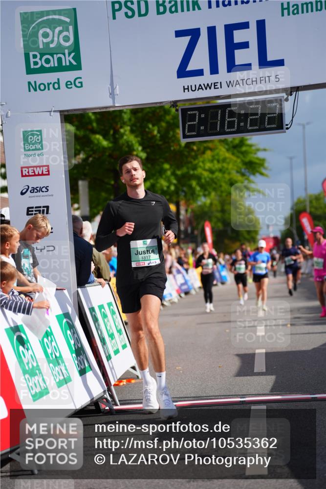 20.09.2026 - PSD Bank Halbmarathon LAZAROV Photography http://msf.ph/oto/10535362 20.09.2026 12:16:21 Ziel 1817, 4592 meine-sportfotos.de