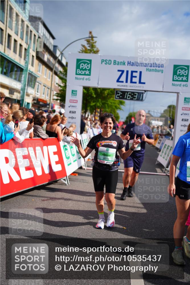 20.09.2026 - PSD Bank Halbmarathon LAZAROV Photography http://msf.ph/oto/10535437 20.09.2026 12:16:30 Ziel 1611, 1971, 3248, 4090, 4221, 4222, 4619 meine-sportfotos.de