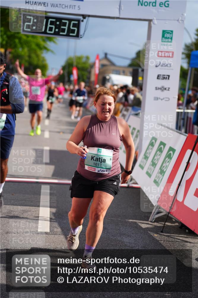 20.09.2026 - PSD Bank Halbmarathon LAZAROV Photography http://msf.ph/oto/10535474 20.09.2026 12:16:35 Ziel 1611, 1971, 2114, 3248, 3911, 4090, 4221, 4222, 4619 meine-sportfotos.de