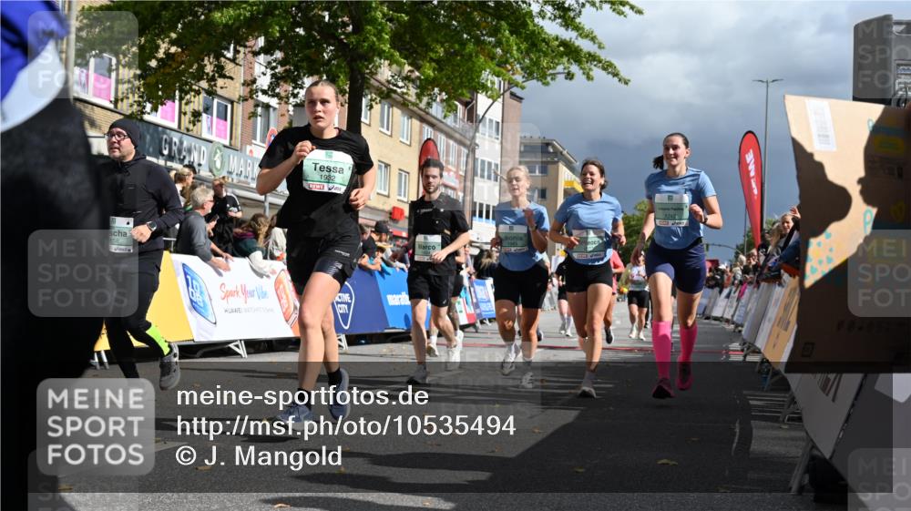 20.09.2026 - PSD Bank Halbmarathon J. Mangold http://msf.ph/oto/10535494 20.09.2026 12:24:41 Ziel 1009, 1033, 1043, 1242, 1503, 1633, 1654, 1932, 2083, 2135, 2167, 2207, 2328, 2452, 2596, 2658, 3510, 3756, 4077, 4190, 4663 meine-sportfotos.de