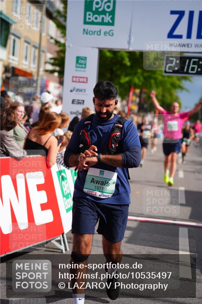 20.09.2026 - PSD Bank Halbmarathon LAZAROV Photography http://msf.ph/oto/10535497 20.09.2026 12:16:36 Ziel 1611, 1649, 1971, 2114, 2792, 3318, 3911, 4090, 4619 meine-sportfotos.de