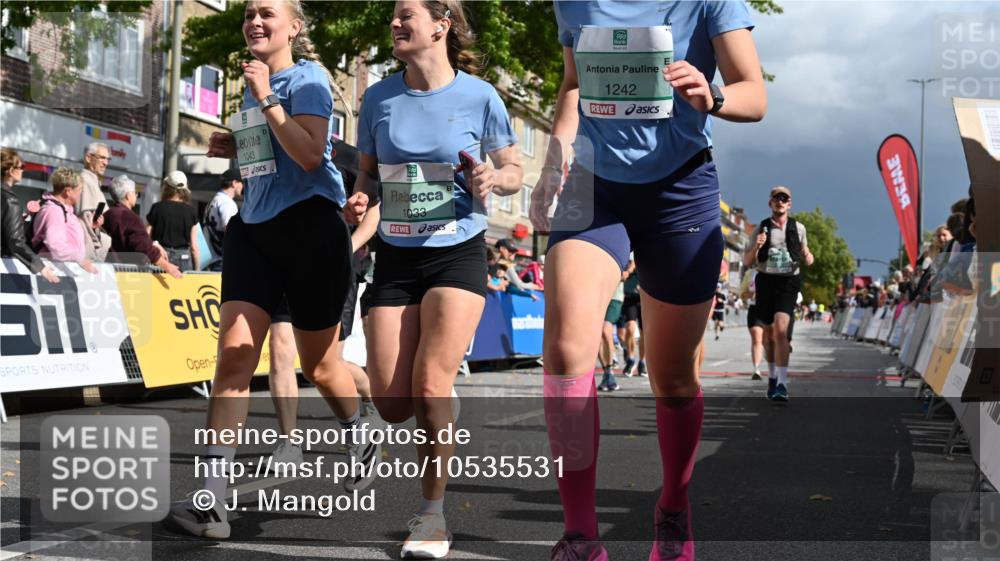 20.09.2026 - PSD Bank Halbmarathon J. Mangold http://msf.ph/oto/10535531 20.09.2026 12:24:42 Ziel 1033, 1043, 1242, 1503, 1633, 1654, 1932, 2083, 2135, 2167, 2207, 2294, 2328, 2452, 2596, 2658, 3510, 3756, 4077, 4190, 4663 meine-sportfotos.de