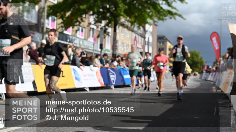 20.09.2026 - PSD Bank Halbmarathon J. Mangold http://msf.ph/oto/10535545 20.09.2026 12:24:43 Ziel 1033, 1043, 1242, 1503, 1633, 1654, 1932, 2135, 2207, 2294, 2328, 2452, 2596, 2658, 2798, 3510, 3756, 4190, 4663 meine-sportfotos.de