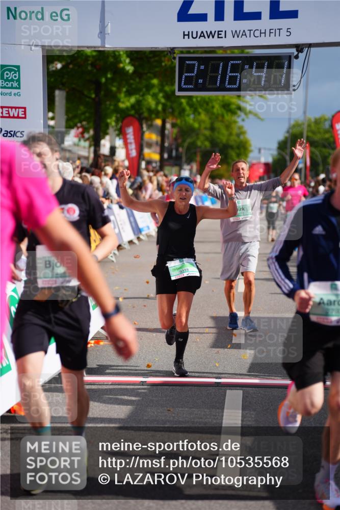 20.09.2026 - PSD Bank Halbmarathon LAZAROV Photography http://msf.ph/oto/10535568 20.09.2026 12:16:40 Ziel 1611, 1649, 1971, 2070, 2114, 2792, 3318, 3719, 3911 meine-sportfotos.de