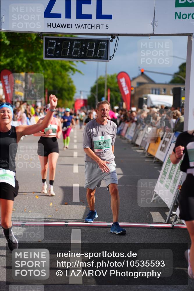 20.09.2026 - PSD Bank Halbmarathon LAZAROV Photography http://msf.ph/oto/10535593 20.09.2026 12:16:42 Ziel 1649, 1971, 2070, 2114, 2646, 2792, 3274, 3318, 3719, 3911 meine-sportfotos.de