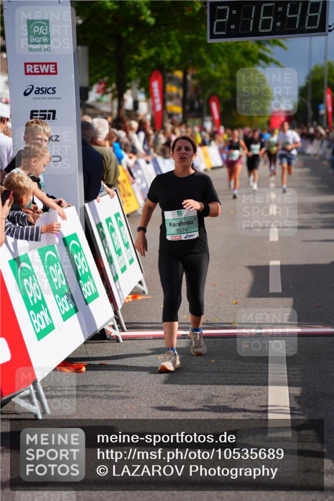 20.09.2026 - PSD Bank Halbmarathon LAZAROV Photography http://msf.ph/oto/10535689 20.09.2026 12:16:48 Ziel 1649, 2070, 2574, 2646, 2792, 3274, 3318, 3611, 3719 meine-sportfotos.de