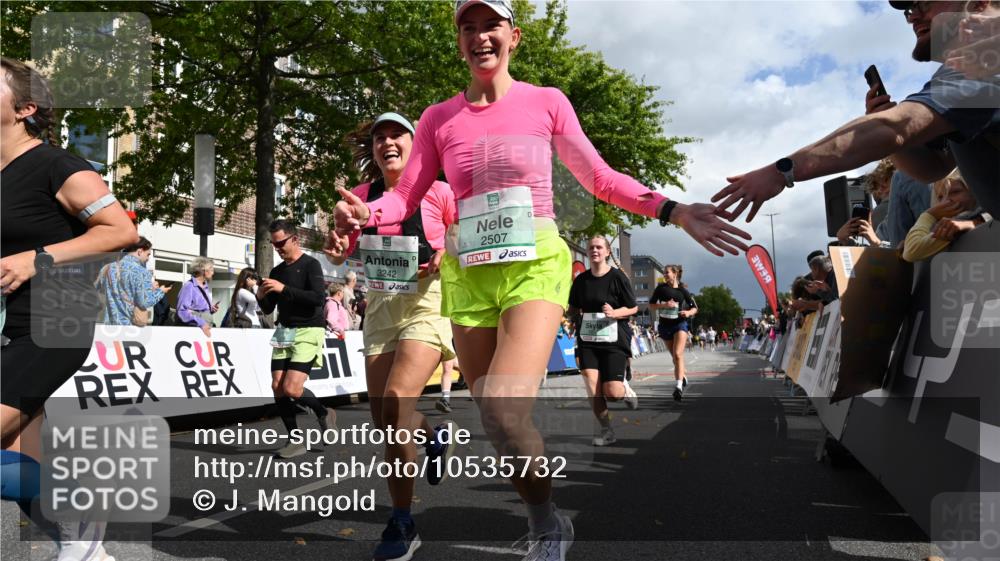20.09.2026 - PSD Bank Halbmarathon J. Mangold http://msf.ph/oto/10535732 20.09.2026 12:25:31 Ziel 1652, 1798, 2216, 2287, 2507, 2953, 2954, 3242, 3666, 3873, 4749 meine-sportfotos.de