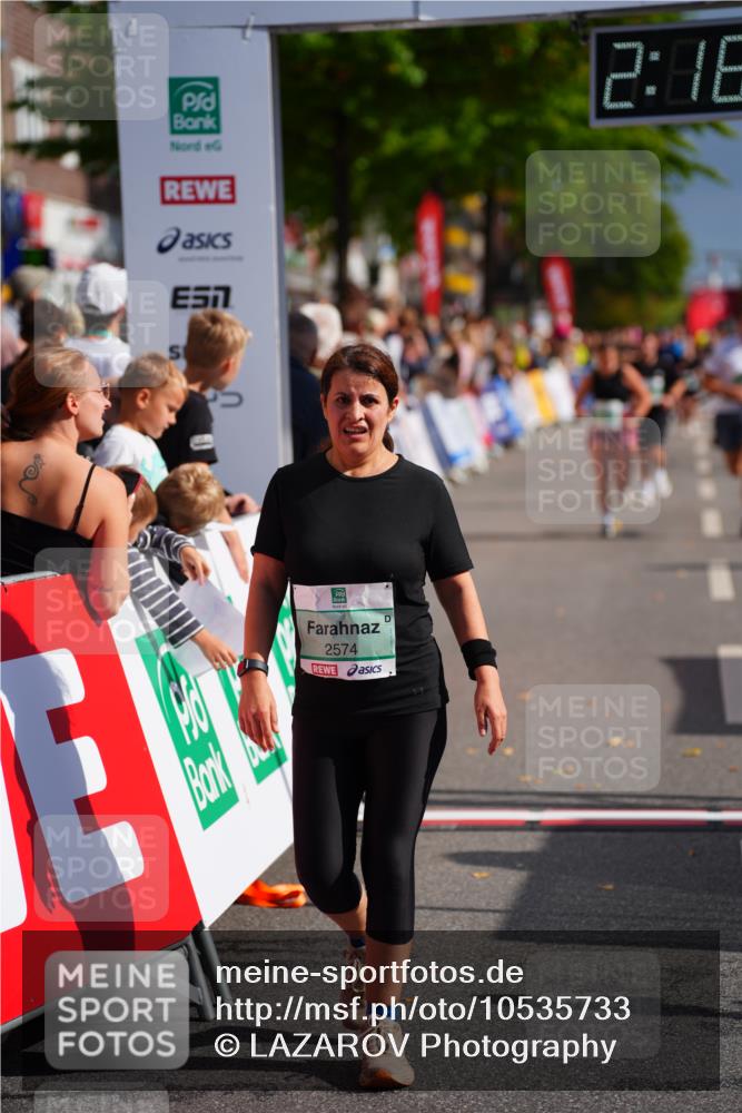 20.09.2026 - PSD Bank Halbmarathon LAZAROV Photography http://msf.ph/oto/10535733 20.09.2026 12:16:49 Ziel 2070, 2574, 2646, 3274, 3477, 3611, 3719 meine-sportfotos.de