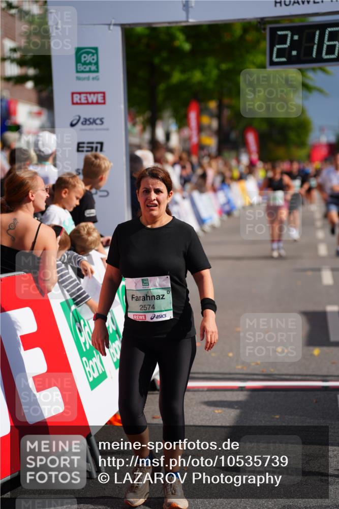 20.09.2026 - PSD Bank Halbmarathon LAZAROV Photography http://msf.ph/oto/10535739 20.09.2026 12:16:49 Ziel 2070, 2574, 2646, 3274, 3477, 3611, 3719 meine-sportfotos.de