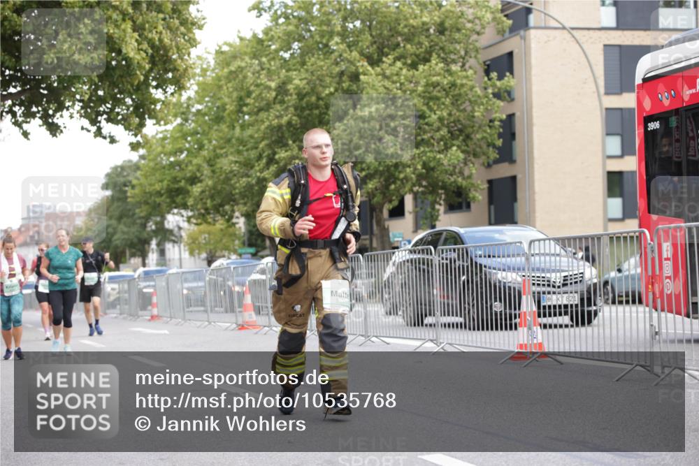 20.09.2026 - PSD Bank Halbmarathon Jannik Wohlers http://msf.ph/oto/10535768 20.09.2026 12:54:50 Laufen 3906 meine-sportfotos.de