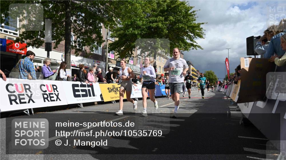 20.09.2026 - PSD Bank Halbmarathon J. Mangold http://msf.ph/oto/10535769 20.09.2026 12:25:46 Ziel 1259, 2824, 3900, 4390, 4391, 4392, 4588, 4736 meine-sportfotos.de