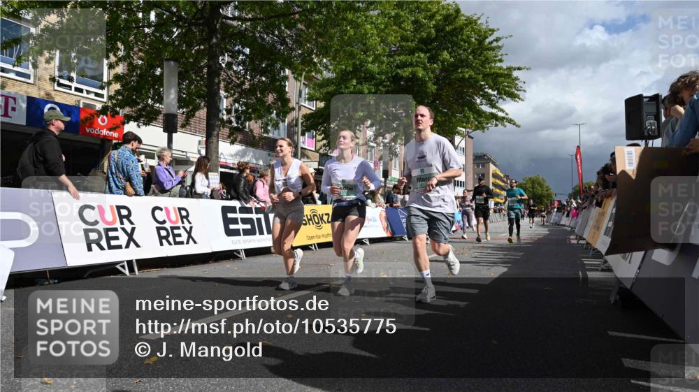20.09.2026 - PSD Bank Halbmarathon J. Mangold http://msf.ph/oto/10535775 20.09.2026 12:25:46 Ziel 1259, 2824, 3900, 4390, 4391, 4392, 4588, 4736 meine-sportfotos.de