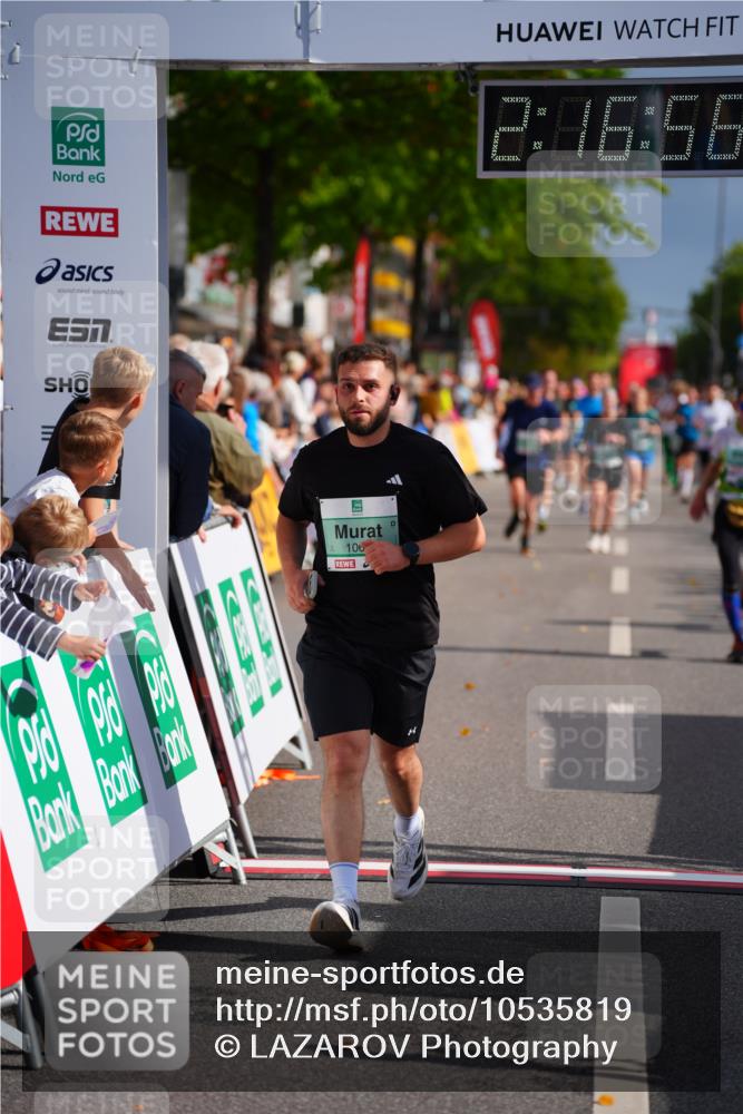 20.09.2026 - PSD Bank Halbmarathon LAZAROV Photography http://msf.ph/oto/10535819 20.09.2026 12:16:56 Ziel 1060, 2535, 3231, 3477, 3611 meine-sportfotos.de