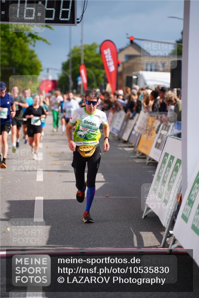 20.09.2026 - PSD Bank Halbmarathon LAZAROV Photography http://msf.ph/oto/10535830 20.09.2026 12:16:57 Ziel 1060, 2535, 3231, 3477, 3611 meine-sportfotos.de