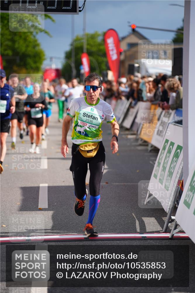 20.09.2026 - PSD Bank Halbmarathon LAZAROV Photography http://msf.ph/oto/10535853 20.09.2026 12:16:58 Ziel 1060, 1988, 2006, 2535, 3000, 3231, 3477, 3611, 4477 meine-sportfotos.de