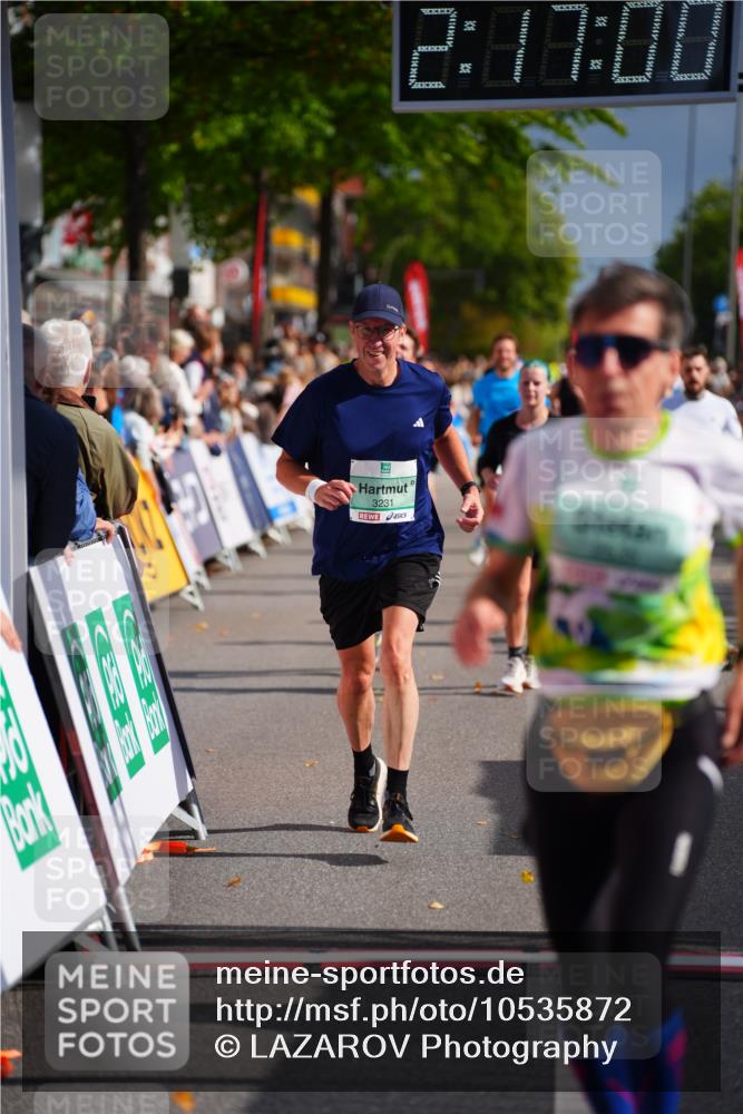 20.09.2026 - PSD Bank Halbmarathon LAZAROV Photography http://msf.ph/oto/10535872 20.09.2026 12:16:59 Ziel 1060, 1988, 2006, 2535, 3000, 3231, 3477, 3611, 4477 meine-sportfotos.de