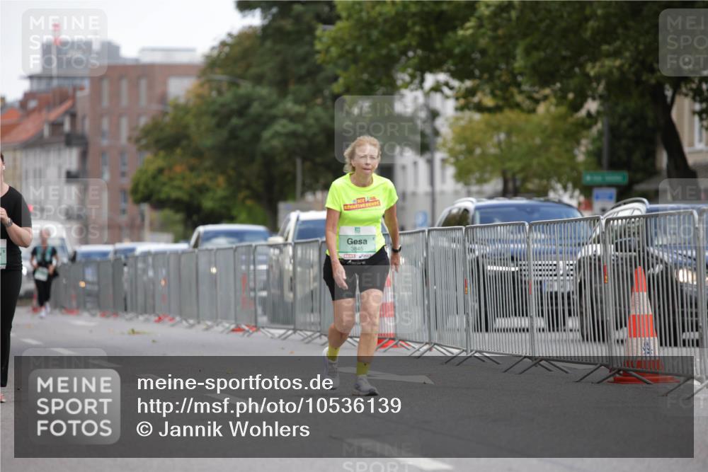 20.09.2026 - PSD Bank Halbmarathon Jannik Wohlers http://msf.ph/oto/10536139 20.09.2026 12:55:46 Laufen 3845 meine-sportfotos.de