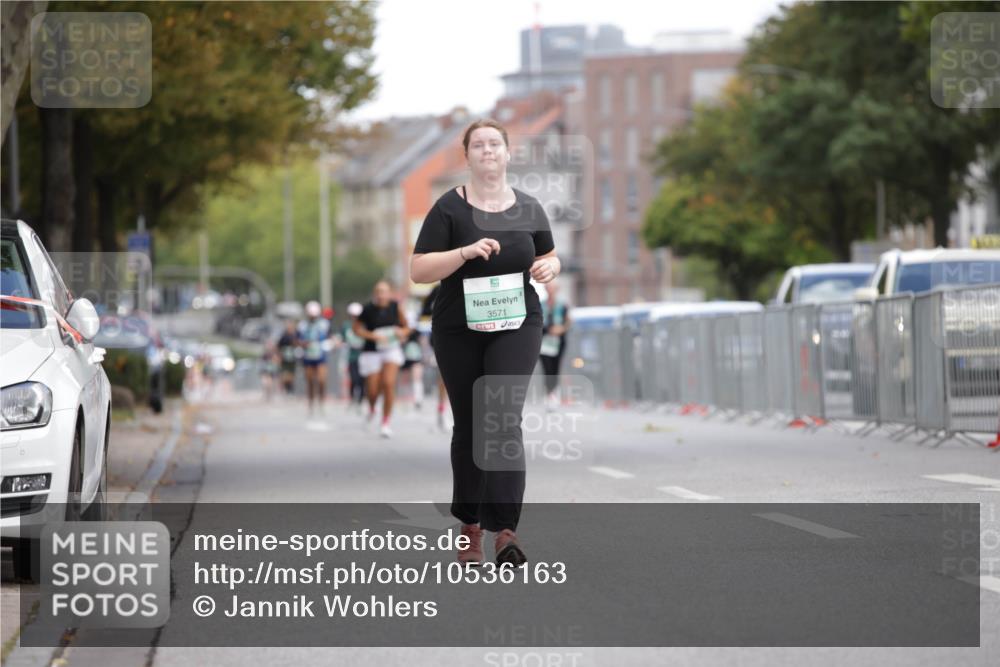 20.09.2026 - PSD Bank Halbmarathon Jannik Wohlers http://msf.ph/oto/10536163 20.09.2026 12:55:49 Laufen 3571 meine-sportfotos.de