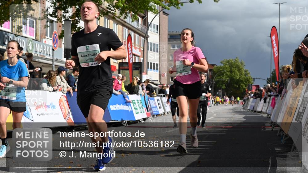 20.09.2026 - PSD Bank Halbmarathon J. Mangold http://msf.ph/oto/10536182 20.09.2026 12:26:36 Ziel 1113, 1231, 1345, 1471, 1738, 2021, 2039, 2538, 2858, 3821, 4427 meine-sportfotos.de