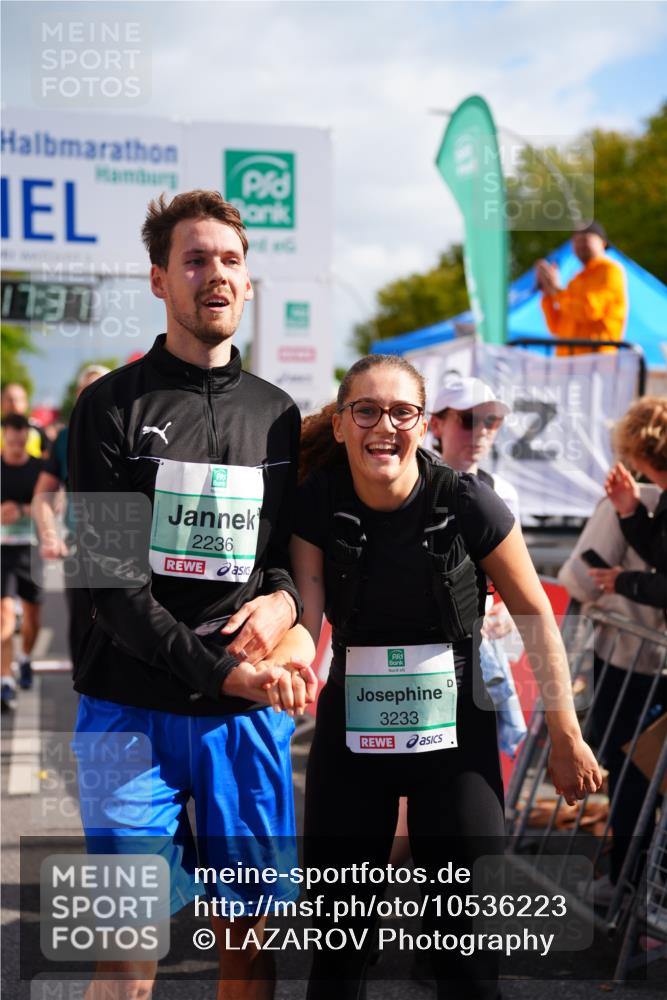 20.09.2026 - PSD Bank Halbmarathon LAZAROV Photography http://msf.ph/oto/10536223 20.09.2026 12:17:36 Ziel 1475, 1603, 2062, 2199, 2236, 2284, 2391, 2795, 2901, 3013, 3233, 3684, 4088, 4256, 4771 meine-sportfotos.de