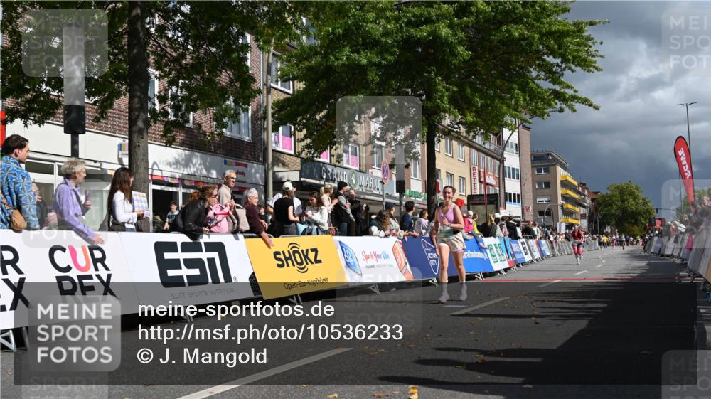 20.09.2026 - PSD Bank Halbmarathon J. Mangold http://msf.ph/oto/10536233 20.09.2026 12:26:42 Ziel 1738, 2021, 2295, 2538 meine-sportfotos.de