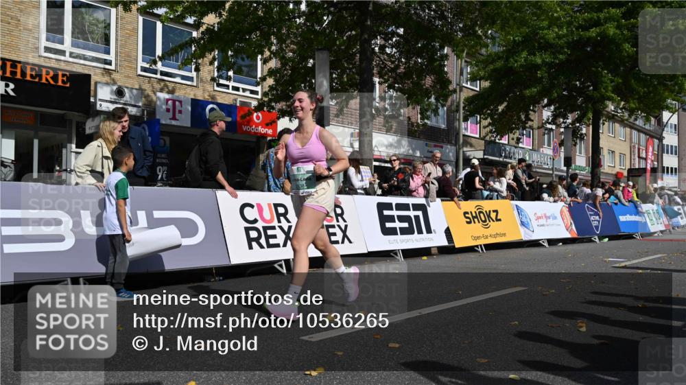 20.09.2026 - PSD Bank Halbmarathon J. Mangold http://msf.ph/oto/10536265 20.09.2026 12:26:44 Ziel 1738, 2021, 2295, 2538 meine-sportfotos.de