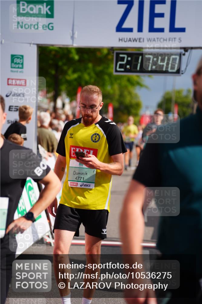 20.09.2026 - PSD Bank Halbmarathon LAZAROV Photography http://msf.ph/oto/10536275 20.09.2026 12:17:40 Ziel 1603, 1731, 2284, 2391, 2555, 2795, 3502, 4051, 4088, 4258, 4771 meine-sportfotos.de