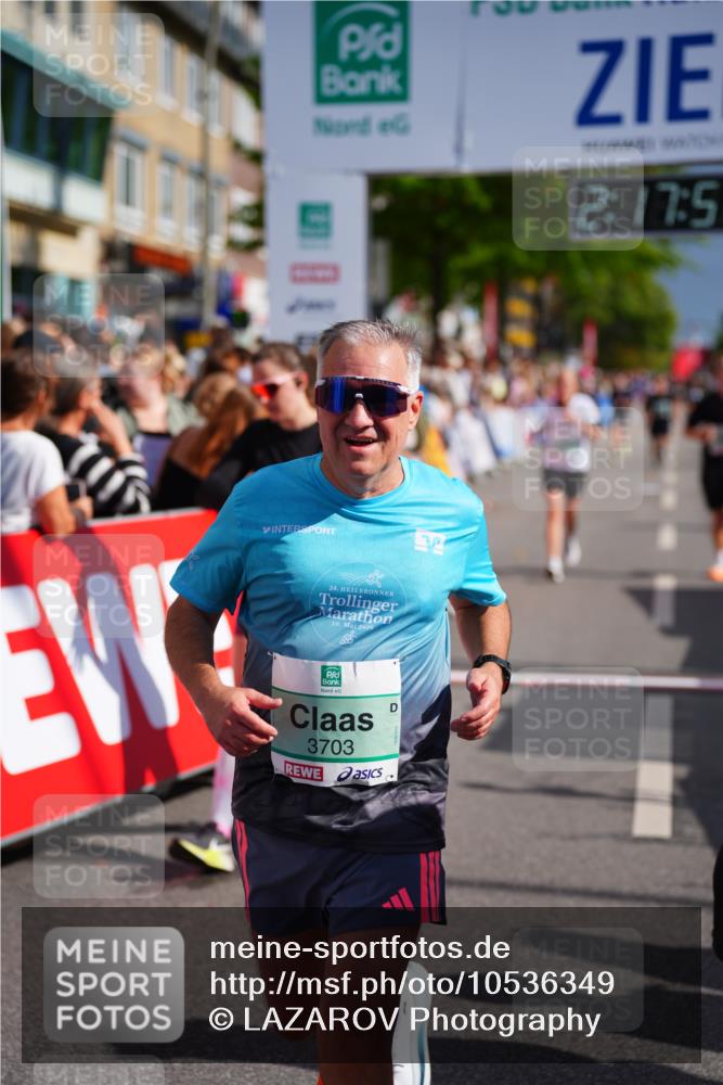 20.09.2026 - PSD Bank Halbmarathon LAZAROV Photography http://msf.ph/oto/10536349 20.09.2026 12:17:50 Ziel 1256, 2005, 2555, 3086, 3162, 3347, 3502, 3703, 3794, 3905, 4051, 4258 meine-sportfotos.de