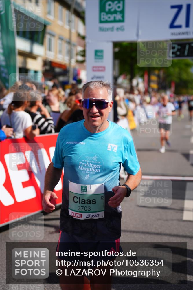20.09.2026 - PSD Bank Halbmarathon LAZAROV Photography http://msf.ph/oto/10536354 20.09.2026 12:17:50 Ziel 1256, 2005, 2555, 3086, 3162, 3347, 3502, 3703, 3794, 3905, 4051, 4258 meine-sportfotos.de