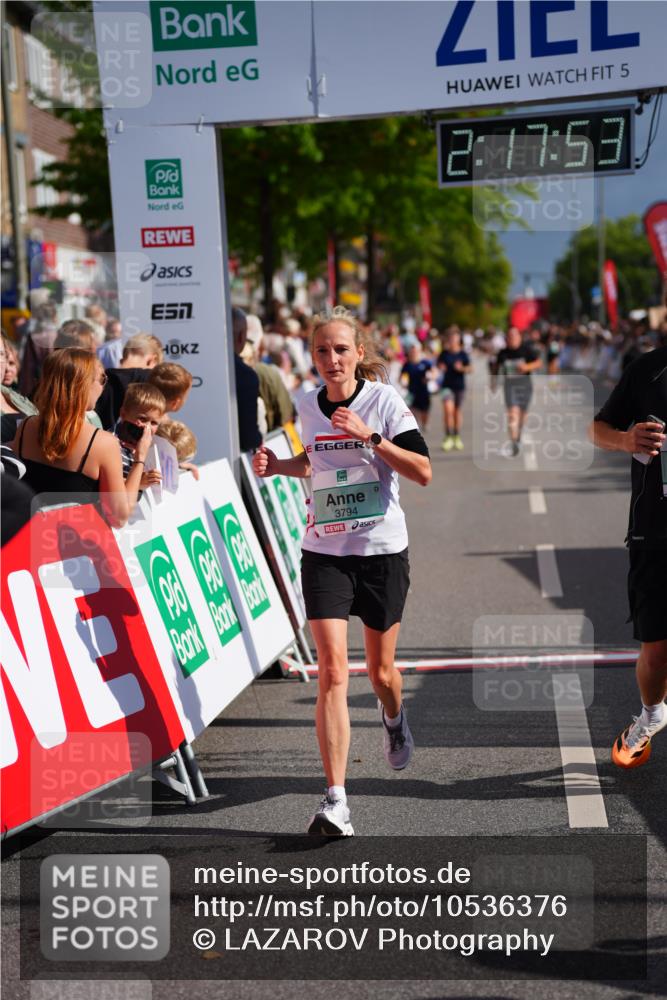 20.09.2026 - PSD Bank Halbmarathon LAZAROV Photography http://msf.ph/oto/10536376 20.09.2026 12:17:53 Ziel 1256, 2005, 3086, 3162, 3347, 3703, 3794, 3905 meine-sportfotos.de