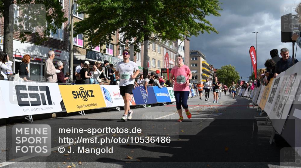20.09.2026 - PSD Bank Halbmarathon J. Mangold http://msf.ph/oto/10536486 20.09.2026 12:27:31 Ziel 2444, 2943, 3564, 3947, 4003, 4187, 4242, 4244, 4264, 4792 meine-sportfotos.de