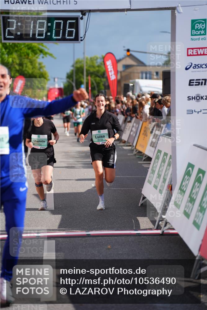20.09.2026 - PSD Bank Halbmarathon LAZAROV Photography http://msf.ph/oto/10536490 20.09.2026 12:18:06 Ziel 1352, 1613, 1868, 2435, 2653, 3258, 4082, 4171 meine-sportfotos.de