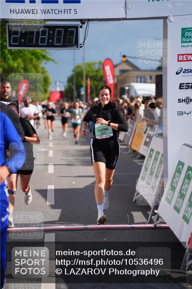 20.09.2026 - PSD Bank Halbmarathon LAZAROV Photography http://msf.ph/oto/10536496 20.09.2026 12:18:07 Ziel 1613, 1868, 2435, 2653, 3258, 4082, 4171, 4582 meine-sportfotos.de