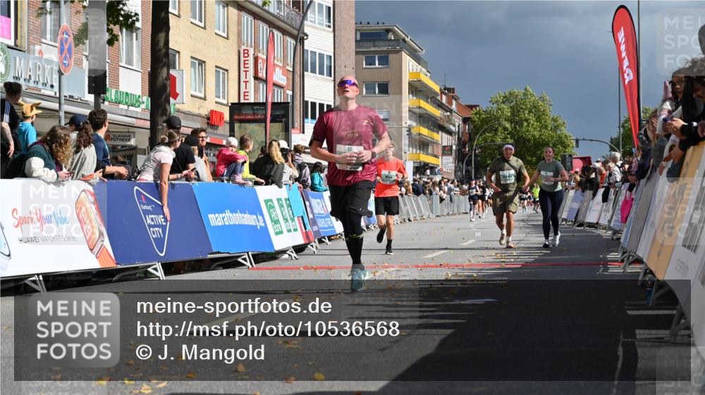 20.09.2026 - PSD Bank Halbmarathon J. Mangold http://msf.ph/oto/10536568 20.09.2026 12:27:46 Ziel 1517, 2427, 3594, 4586, 4587 meine-sportfotos.de