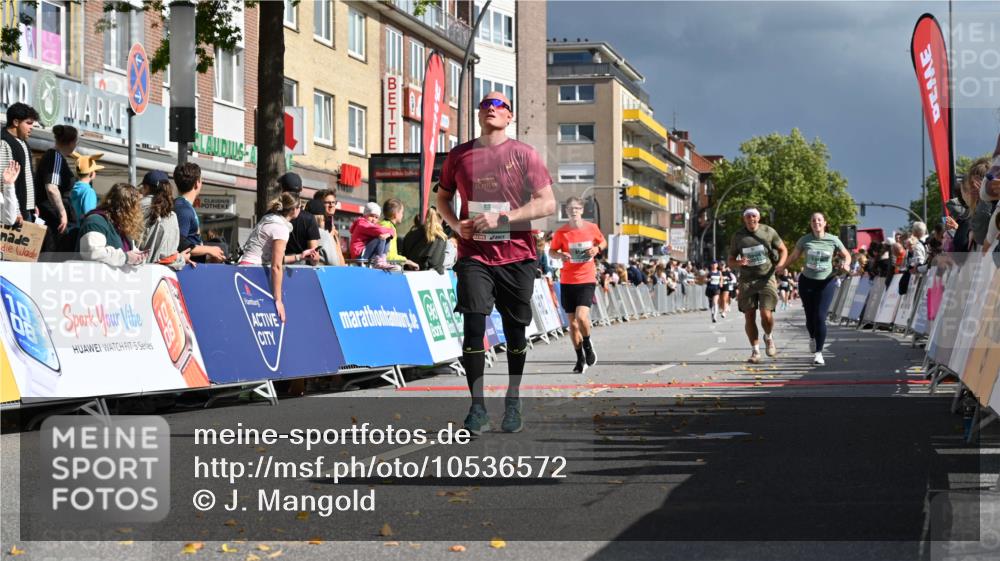20.09.2026 - PSD Bank Halbmarathon J. Mangold http://msf.ph/oto/10536572 20.09.2026 12:27:46 Ziel 1517, 2427, 3594, 4586, 4587 meine-sportfotos.de