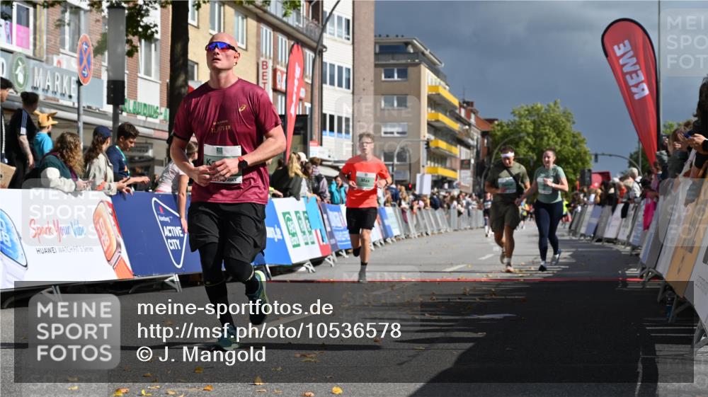 20.09.2026 - PSD Bank Halbmarathon J. Mangold http://msf.ph/oto/10536578 20.09.2026 12:27:47 Ziel 1517, 2427, 3594, 4586, 4587 meine-sportfotos.de