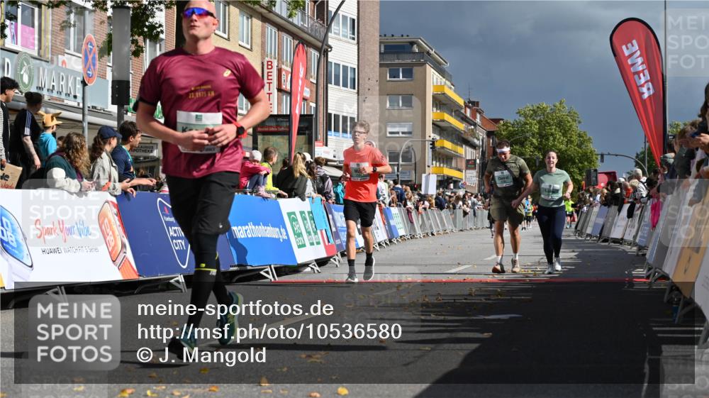 20.09.2026 - PSD Bank Halbmarathon J. Mangold http://msf.ph/oto/10536580 20.09.2026 12:27:48 Ziel 1517, 2427, 3594, 4586, 4587 meine-sportfotos.de