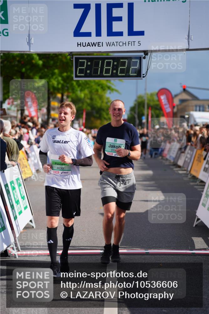 20.09.2026 - PSD Bank Halbmarathon LAZAROV Photography http://msf.ph/oto/10536606 20.09.2026 12:18:21 Ziel 3152, 3331, 3361, 3463, 4300, 4630 meine-sportfotos.de