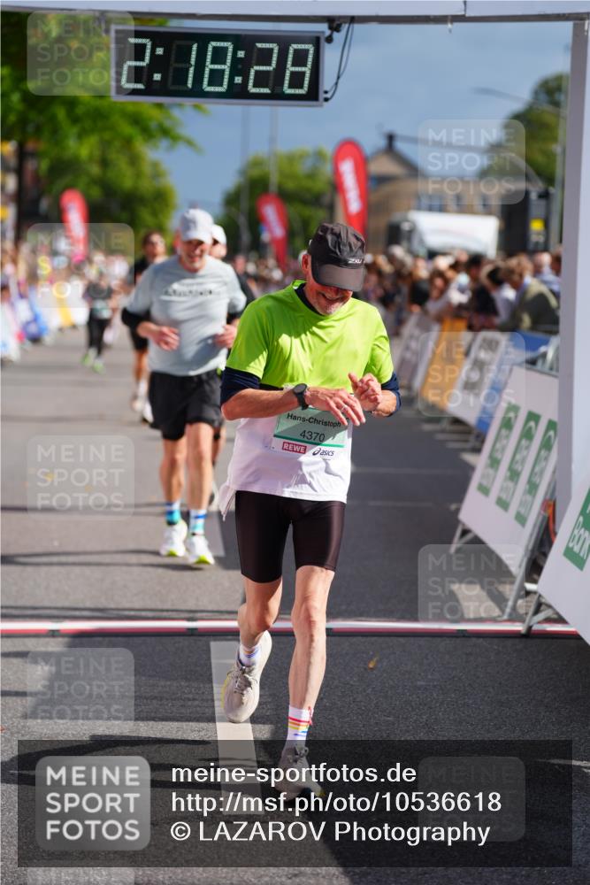 20.09.2026 - PSD Bank Halbmarathon LAZAROV Photography http://msf.ph/oto/10536618 20.09.2026 12:18:28 Ziel 2032, 3152, 4049, 4370, 4630 meine-sportfotos.de
