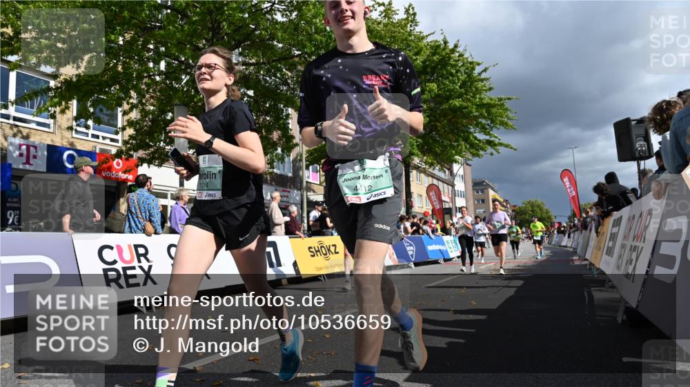 20.09.2026 - PSD Bank Halbmarathon J. Mangold http://msf.ph/oto/10536659 20.09.2026 12:28:09 Ziel 1214, 1421, 2172, 2717, 3958, 3959, 4412, 4455, 4540, 4557 meine-sportfotos.de