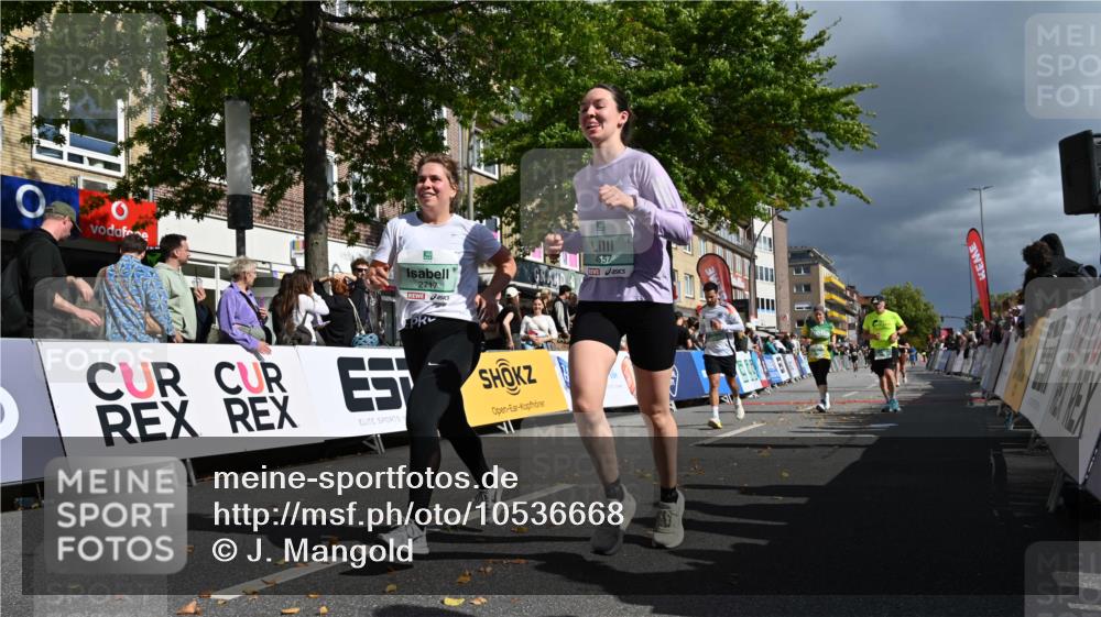 20.09.2026 - PSD Bank Halbmarathon J. Mangold http://msf.ph/oto/10536668 20.09.2026 12:28:12 Ziel 1214, 1421, 2172, 2717, 3343, 3958, 3959, 4412, 4540, 4557 meine-sportfotos.de