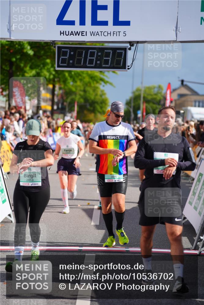20.09.2026 - PSD Bank Halbmarathon LAZAROV Photography http://msf.ph/oto/10536702 20.09.2026 12:18:36 Ziel 1011, 1270, 2032, 2121, 2413, 2628, 2867, 3084, 3409, 3806, 3875, 4049, 4159 meine-sportfotos.de